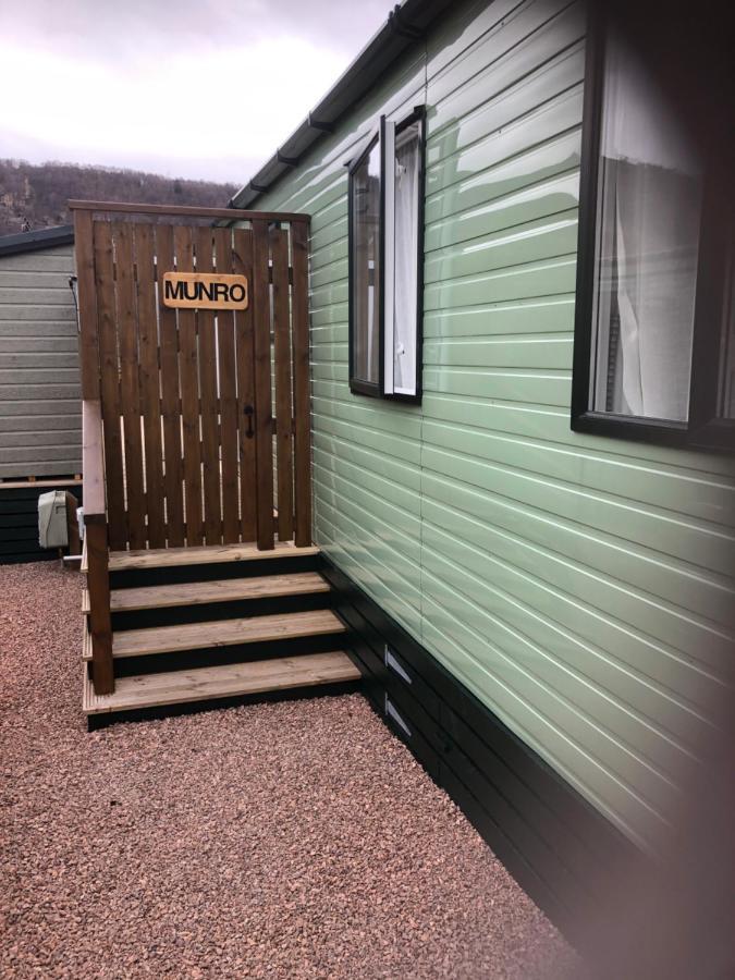 Luxury 2 Bedroom Caravan In Stunning Location 피틀로크리 외부 사진